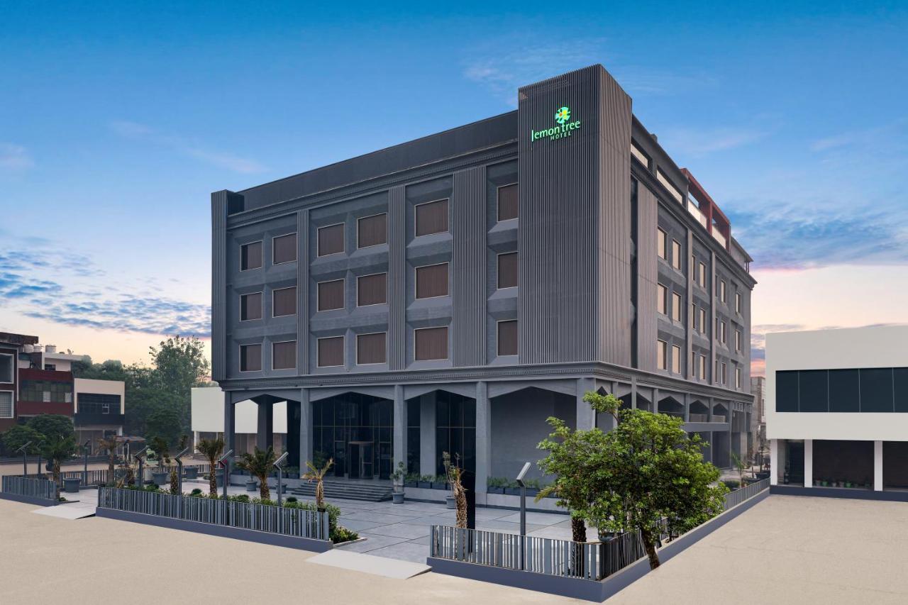 Lemon Tree Hotel, Hisar Luaran gambar