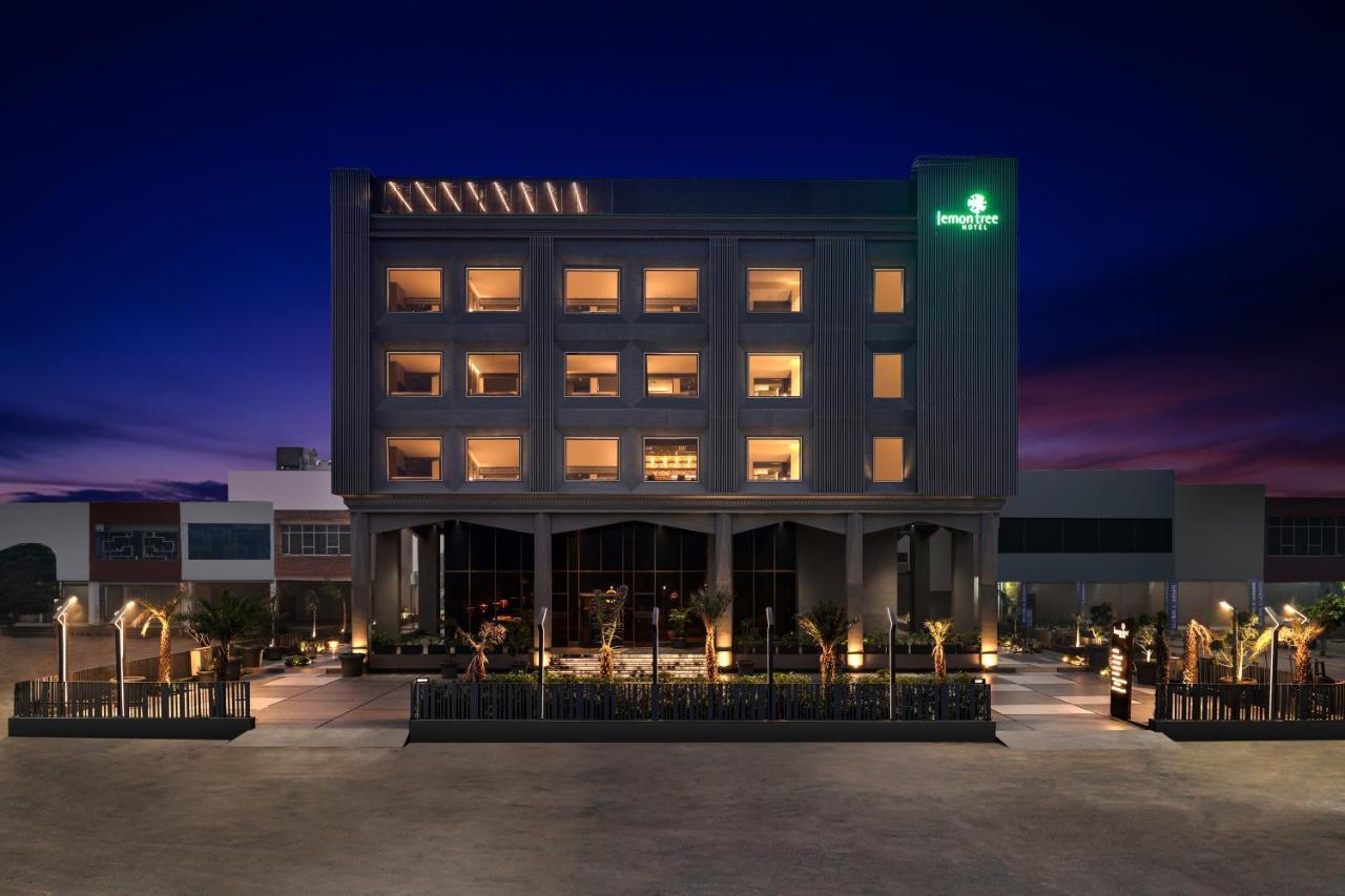 Lemon Tree Hotel, Hisar Luaran gambar
